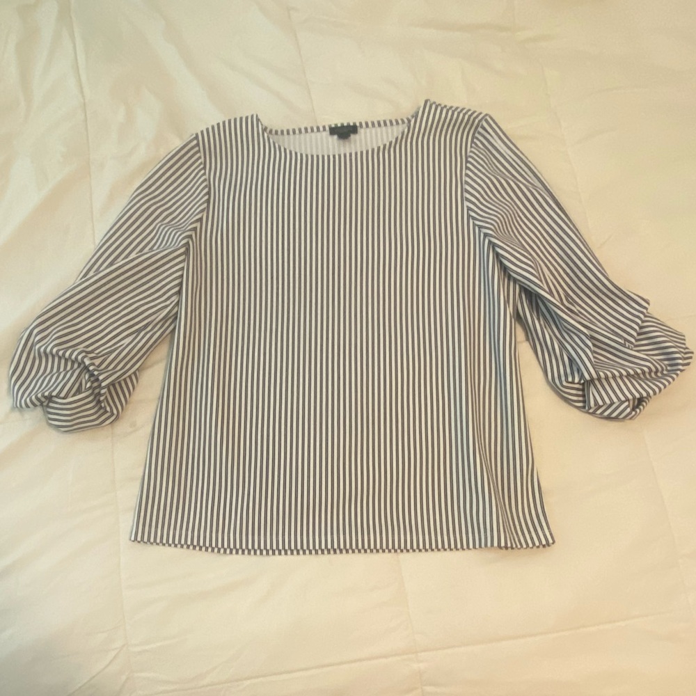 Ann Taylor 3/4 Balloon Sleeve Blouse